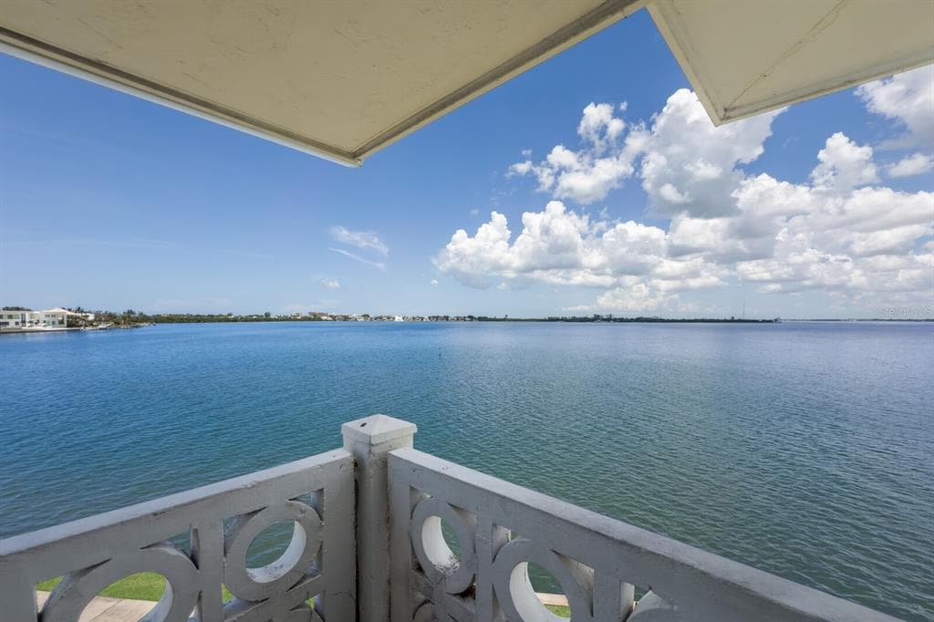 761 JOHN RINGLING BOULEVARD #31 1