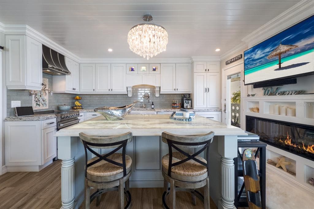 761 JOHN RINGLING BOULEVARD #31 5