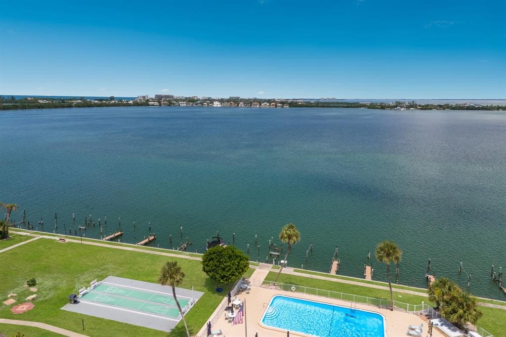 761 JOHN RINGLING BOULEVARD 31 photo 20