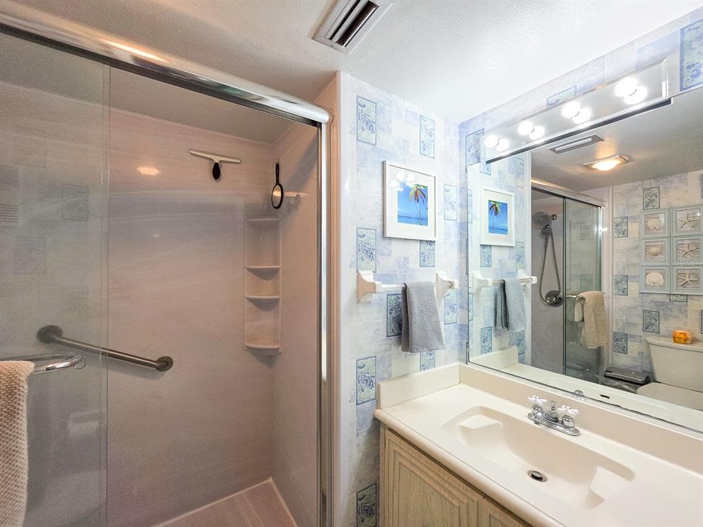 3606 S PENINSULA DRIVE 605 photo 14