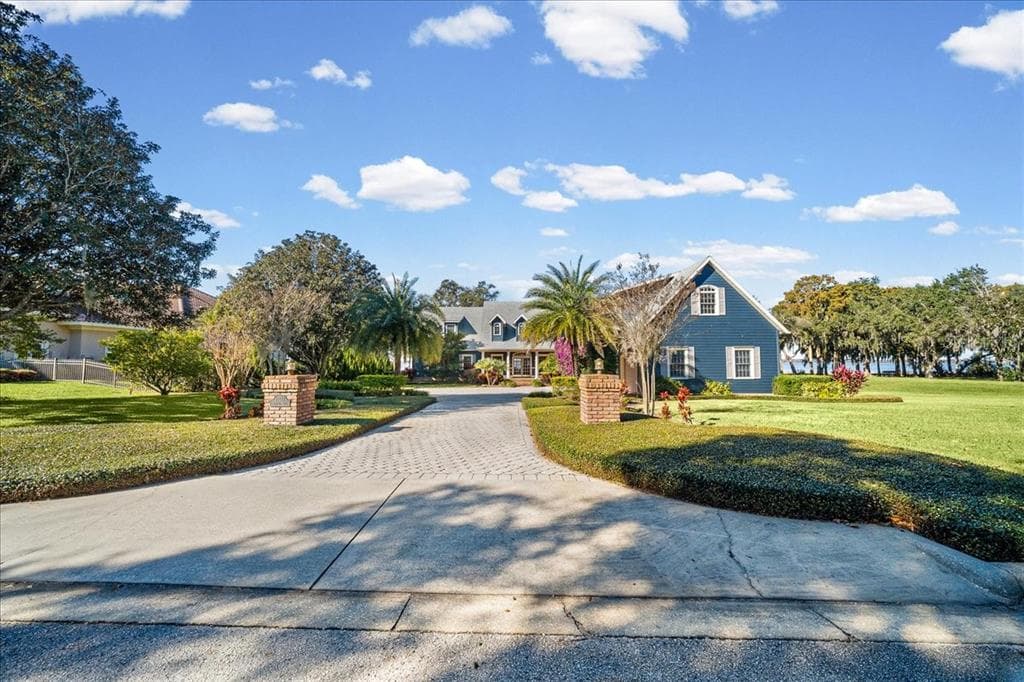 1200 PENINSULA DRIVE 2