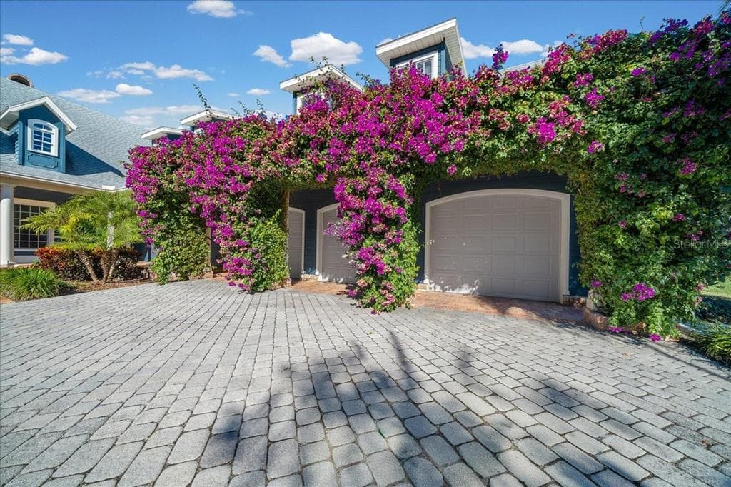 1200 PENINSULA DRIVE 4