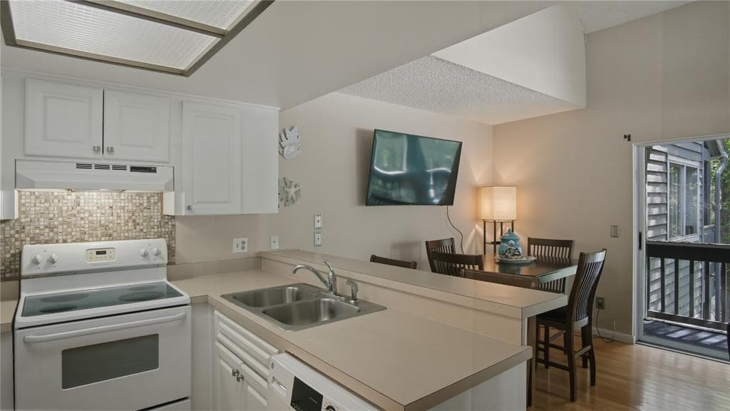 20800 RIVER DRIVE A31 photo 14