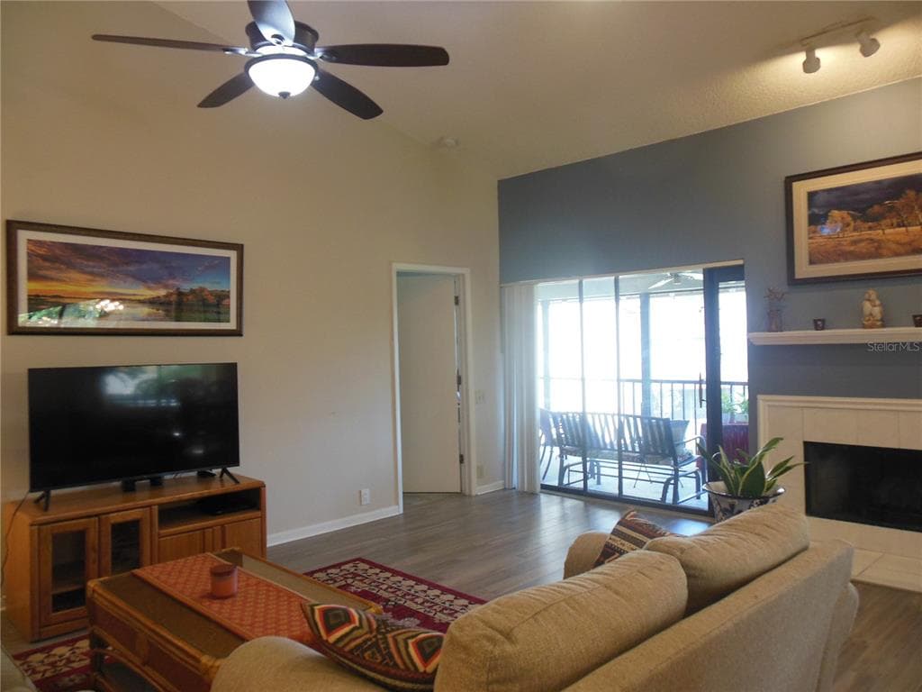 3053 LANDMARK BOULEVARD 1107 photo 4