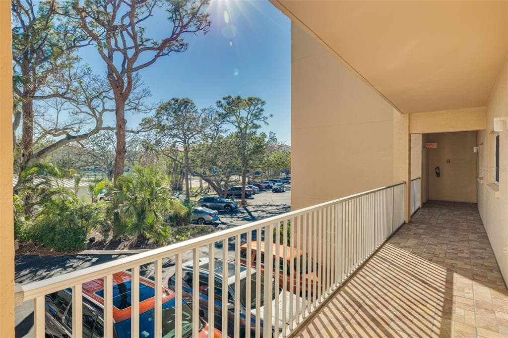 8635 MIDNIGHT PASS ROAD 201C photo 21