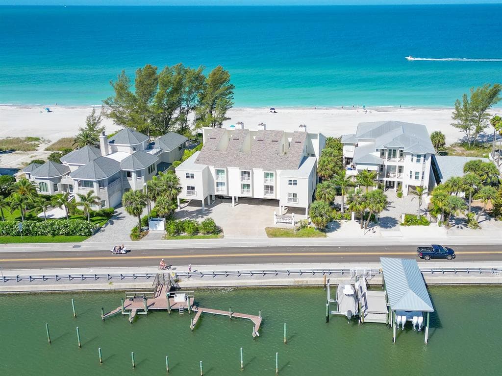 20204 GULF BOULEVARD #3 1