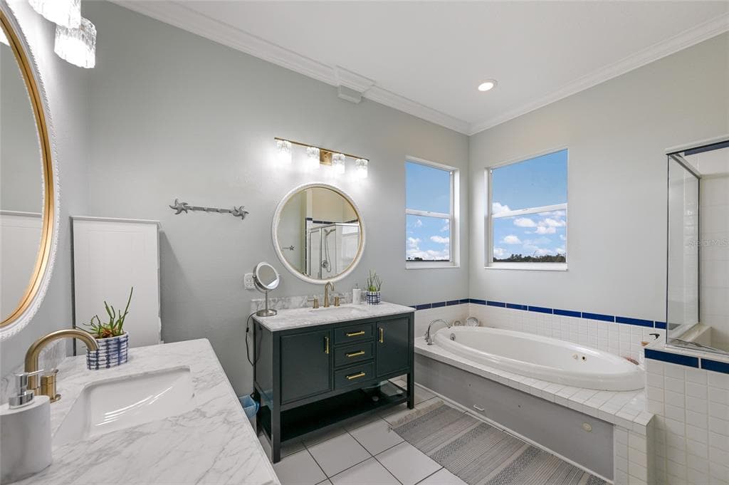 7325 HOLLY ROAD photo 18