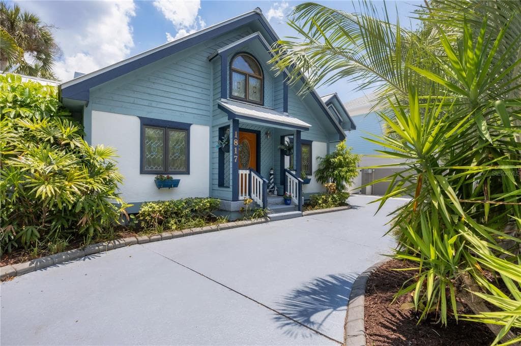 1817 4TH STREET W 4