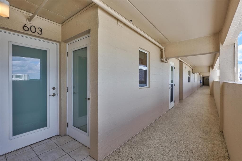 6140 MIDNIGHT PASS ROAD #603 4