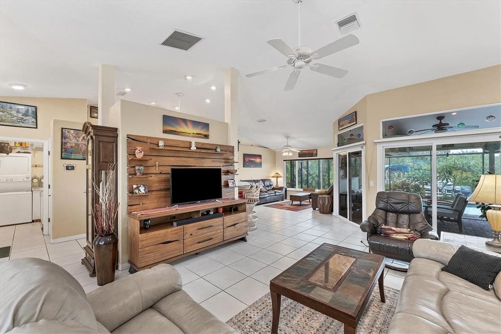 2555 DIXON TERRACE photo 10