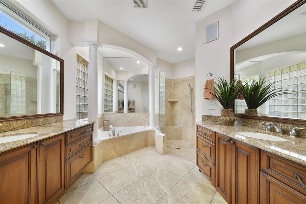 3308 LUKAS COVE photo 24