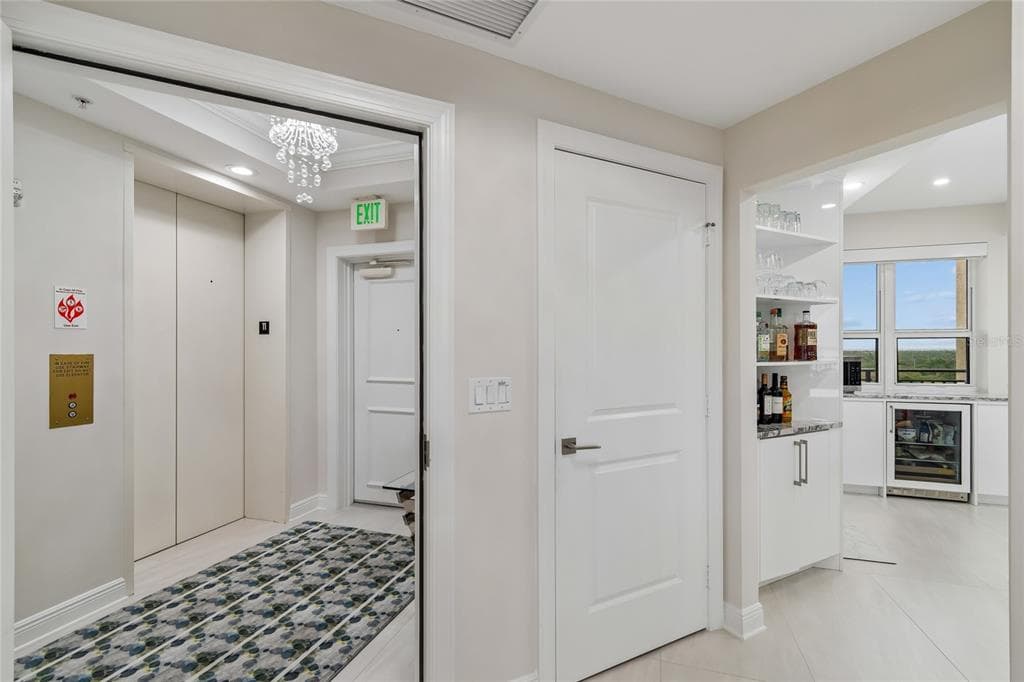 5823 BOWEN DANIEL DRIVE 1103 photo 8