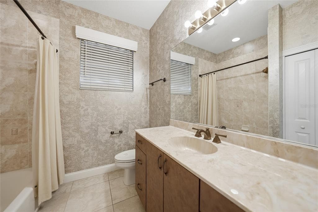 718 ANTALYA COURT photo 20