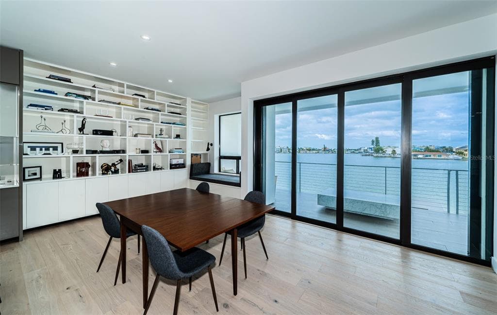14077 N BAYSHORE DRIVE photo 20