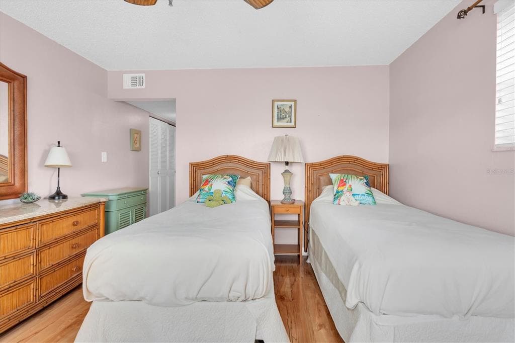 285 107TH AVENUE 701 photo 15