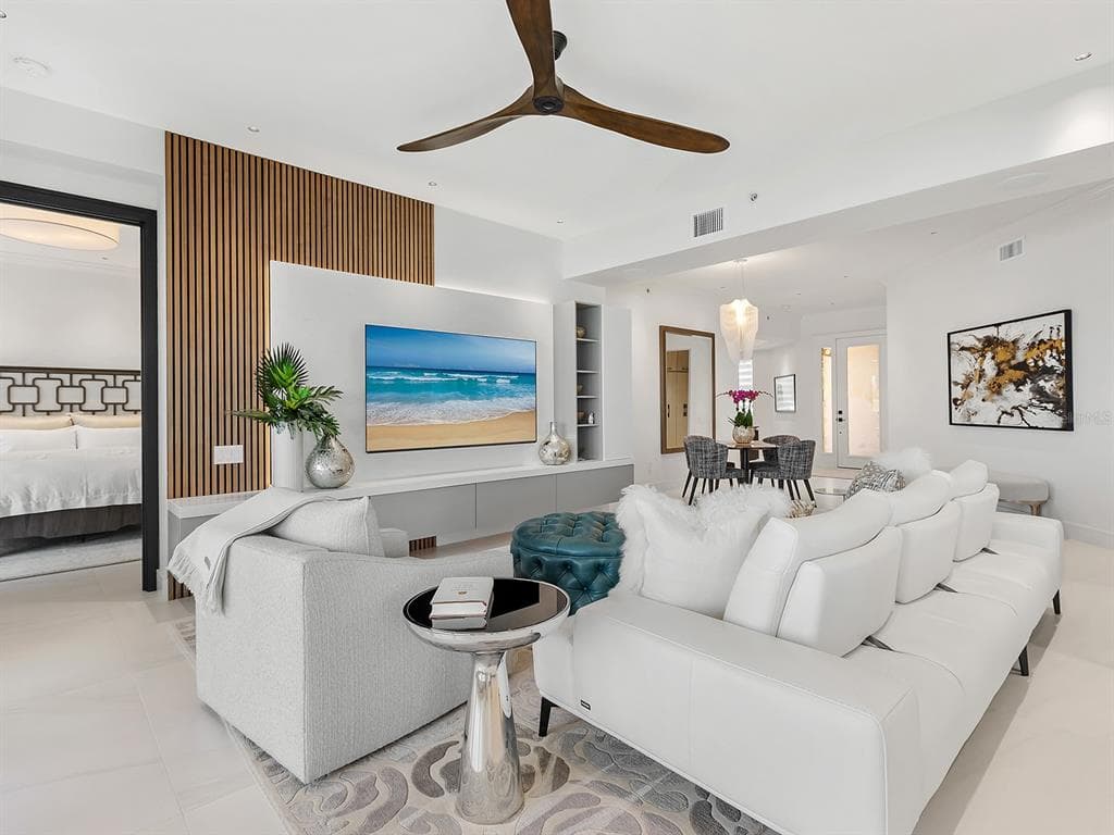 6427 MOORINGS POINT CIRCLE 101 photo 14
