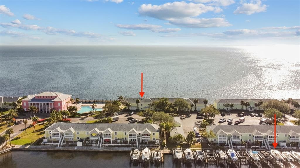 5026 COQUINA KEY DRIVE SE #5026 2
