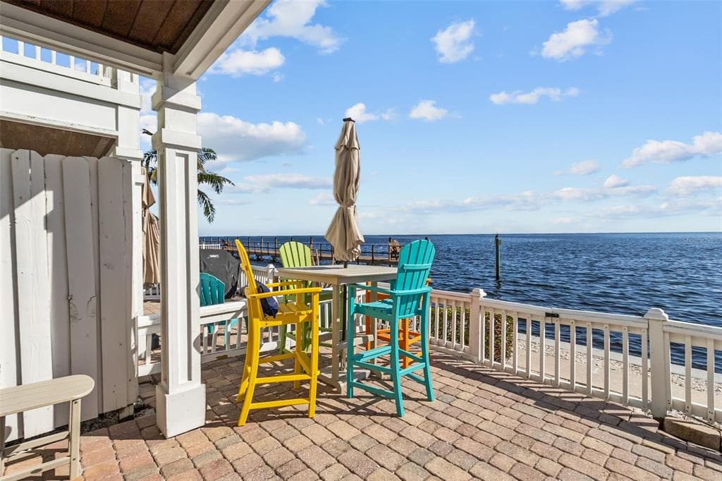 5026 COQUINA KEY DRIVE SE #5026 1