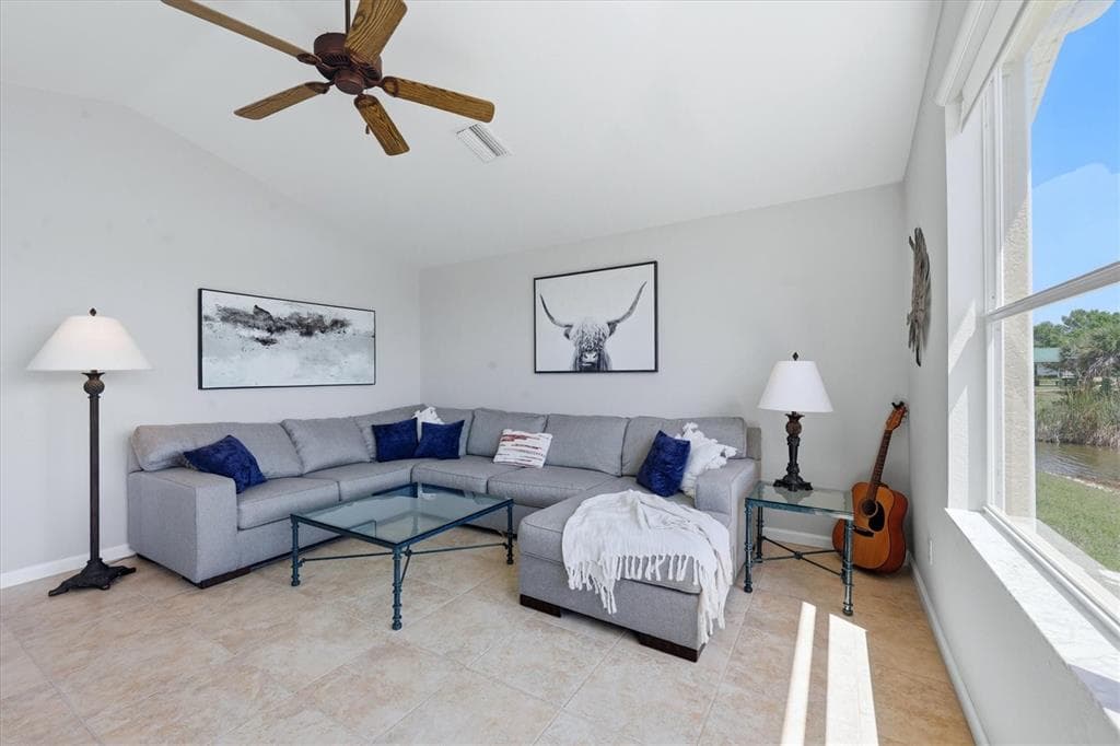 13561 BLAKE DRIVE photo 22