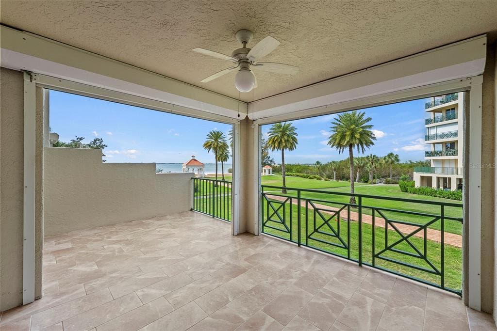 4780 DOLPHIN CAY LANE S 109 photo 2