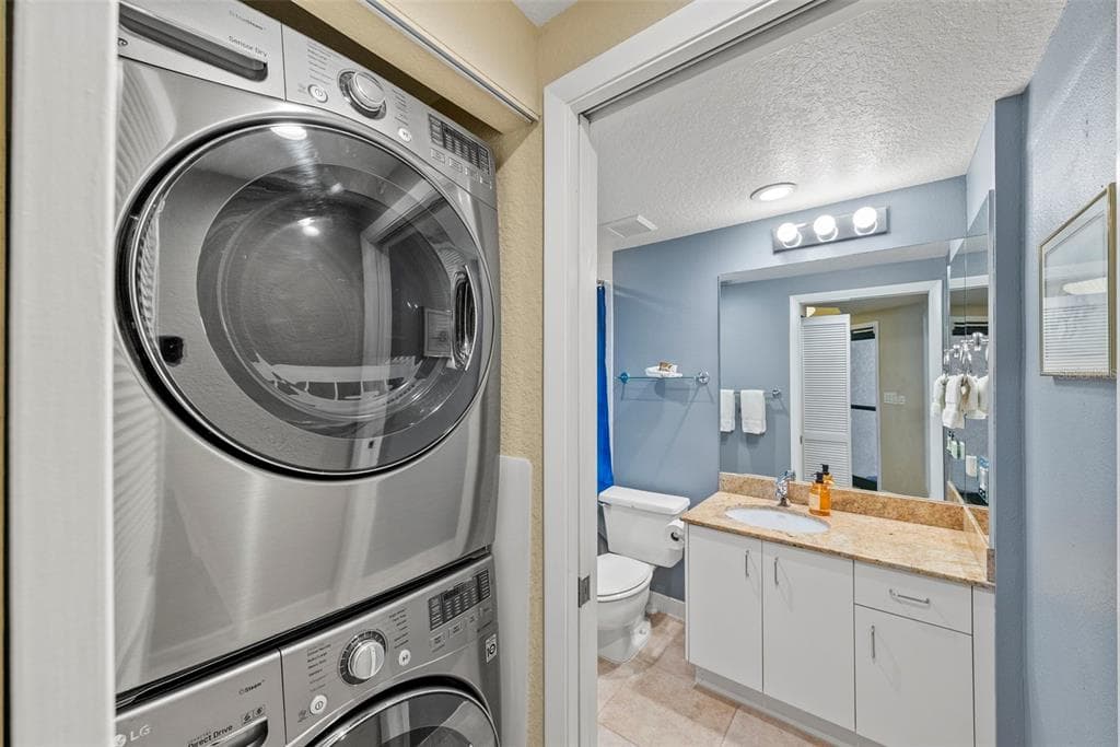 4780 DOLPHIN CAY LANE S 109 photo 21