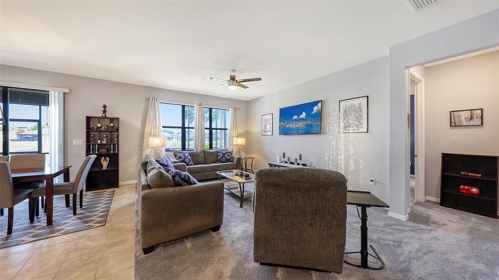2446 CARNATION COURT photo 10