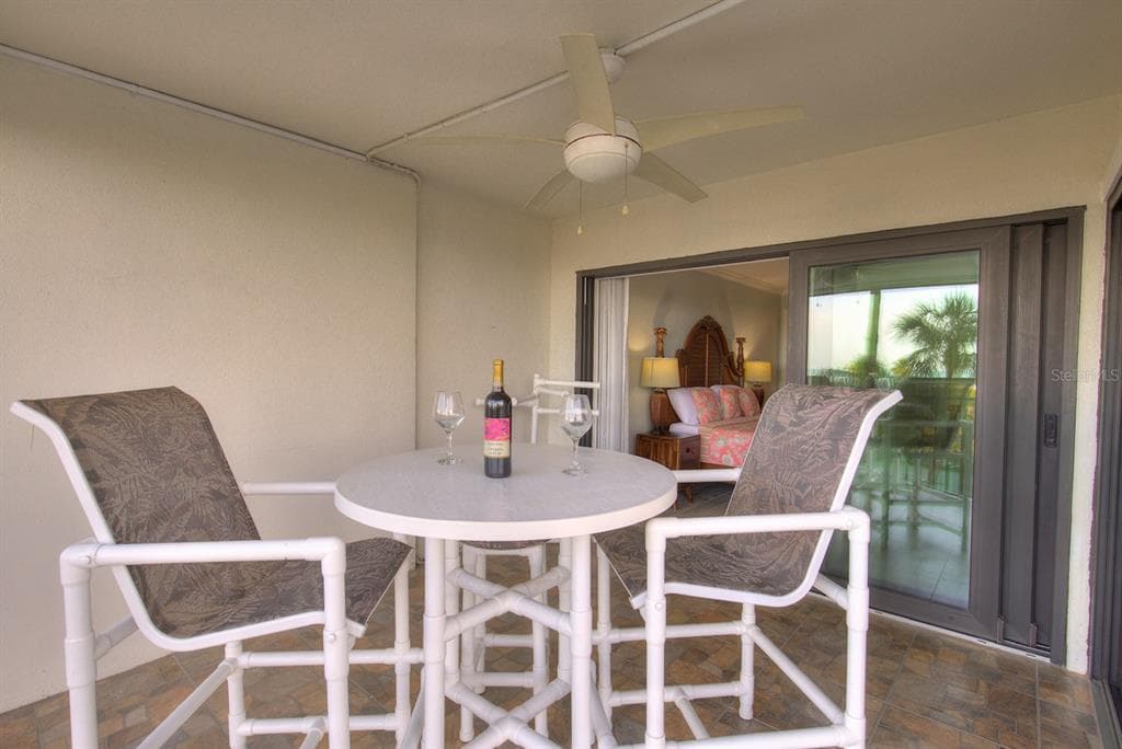 1230 GULF BOULEVARD 304 photo 21