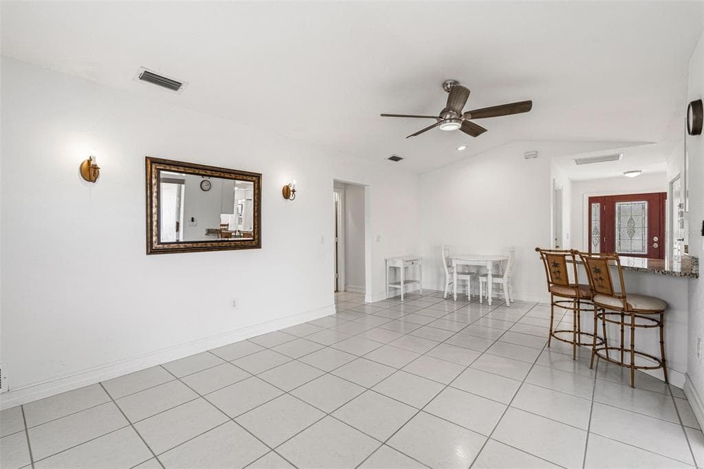 15184 ALDAMA CIRCLE photo 13