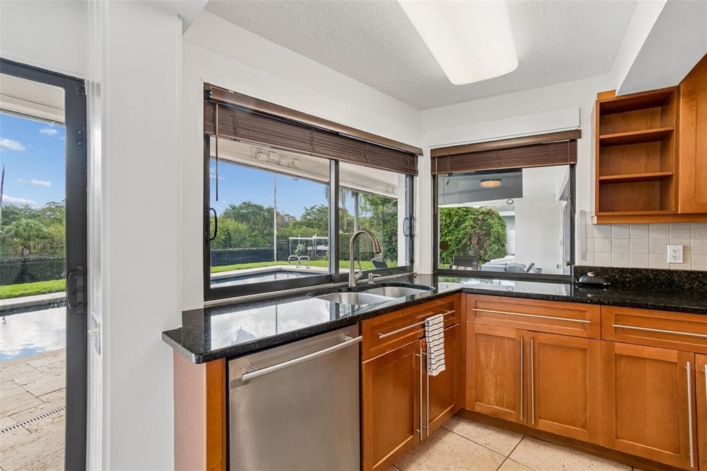 4213 SALTWATER BOULEVARD photo 18