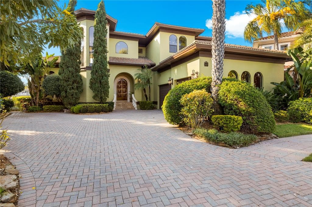 4128 CAUSEWAY VISTA DRIVE 2