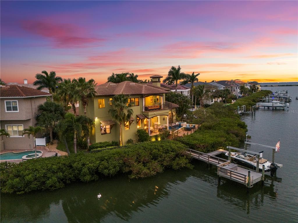 4128 CAUSEWAY VISTA DRIVE 3