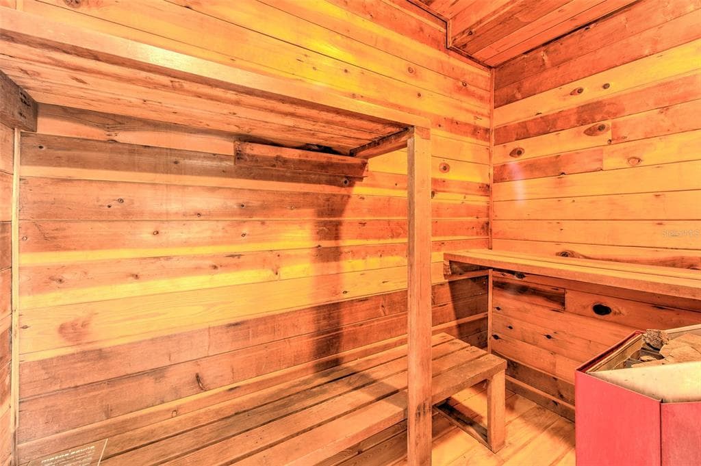 7102 MANDY LANE photo 16