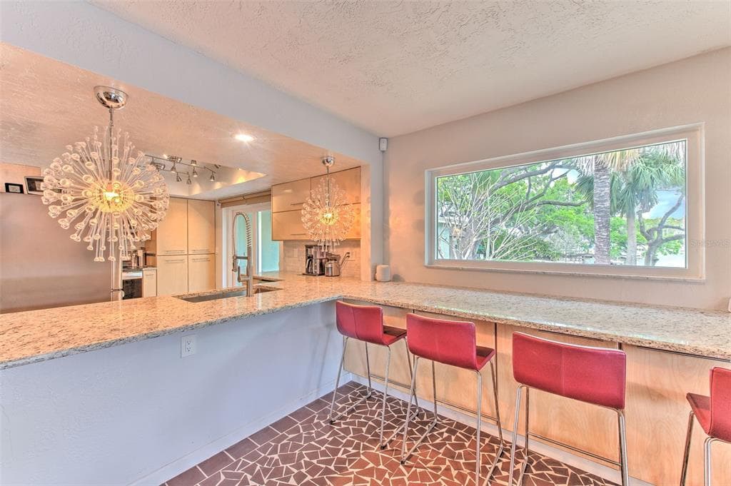 7102 MANDY LANE photo 11
