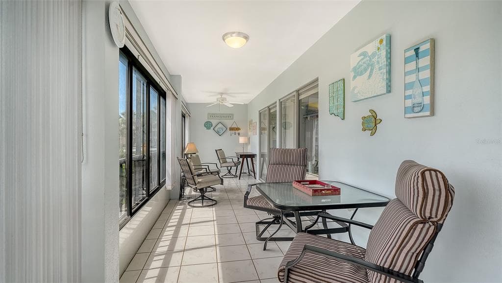 225 HOURGLASS WAY 202 photo 16