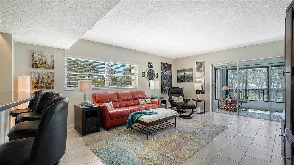 225 HOURGLASS WAY 202 photo 12