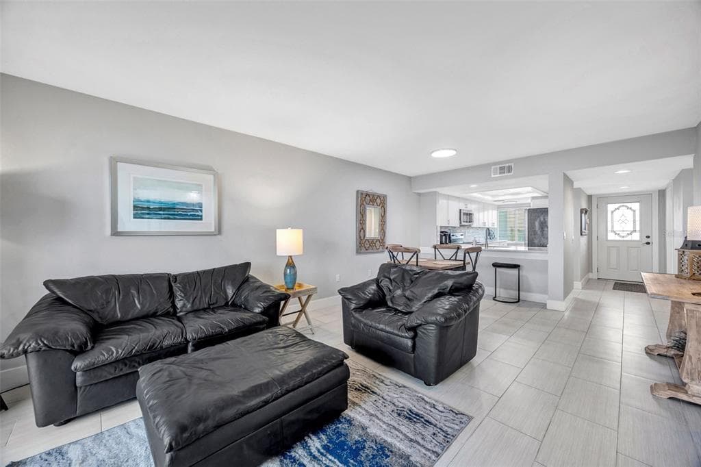 4620 BAY BOULEVARD 1117 photo 17