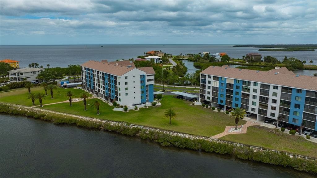 4620 BAY BOULEVARD 1117 photo 3