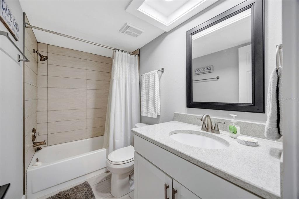4620 BAY BOULEVARD 1117 photo 21
