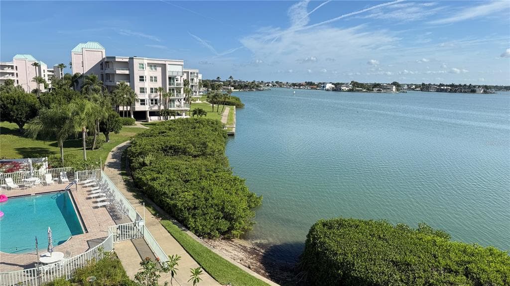 7979 SAILBOAT KEY BOULEVARD S #306 1