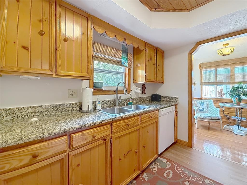 4129 E RIVERSIDE DRIVE photo 19