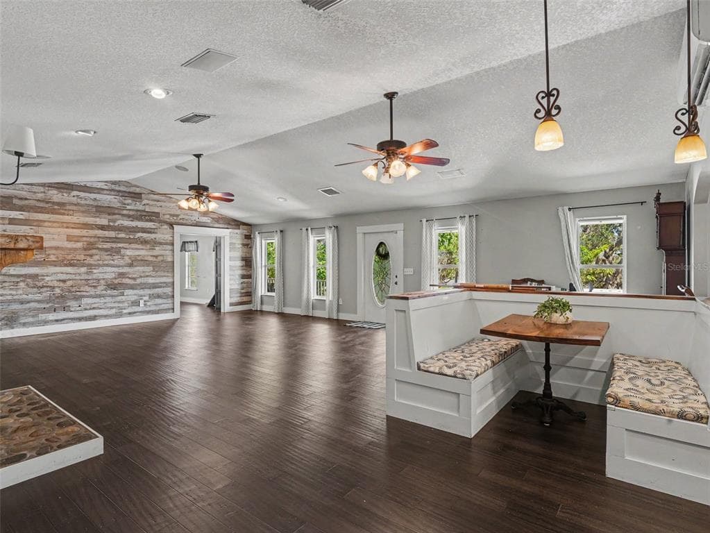 1740 BAYSHORE DRIVE photo 17
