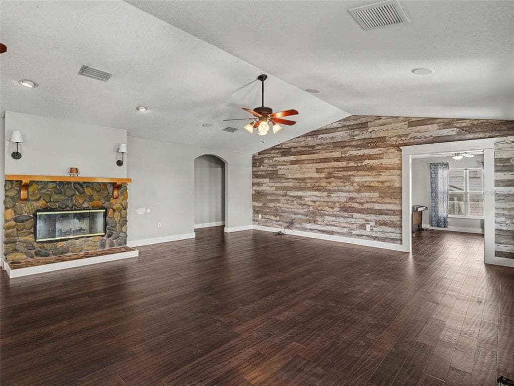 1740 BAYSHORE DRIVE photo 14