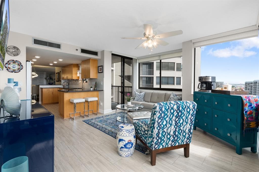 1600 GULF BOULEVARD 717 photo 22
