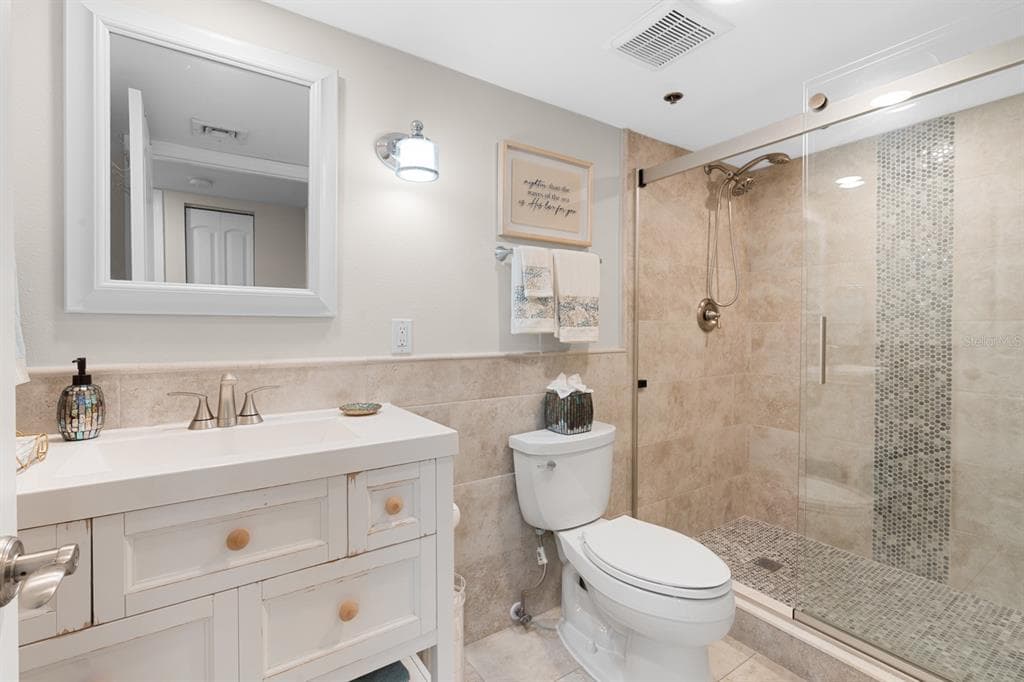 1600 GULF BOULEVARD #717 5