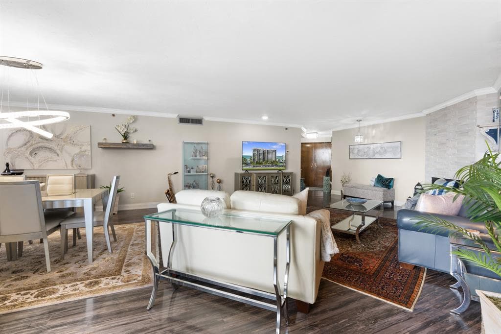 1600 GULF BOULEVARD 717 photo 14