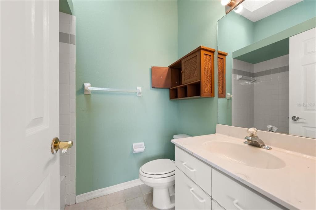 124 MARCDALE BOULEVARD photo 14