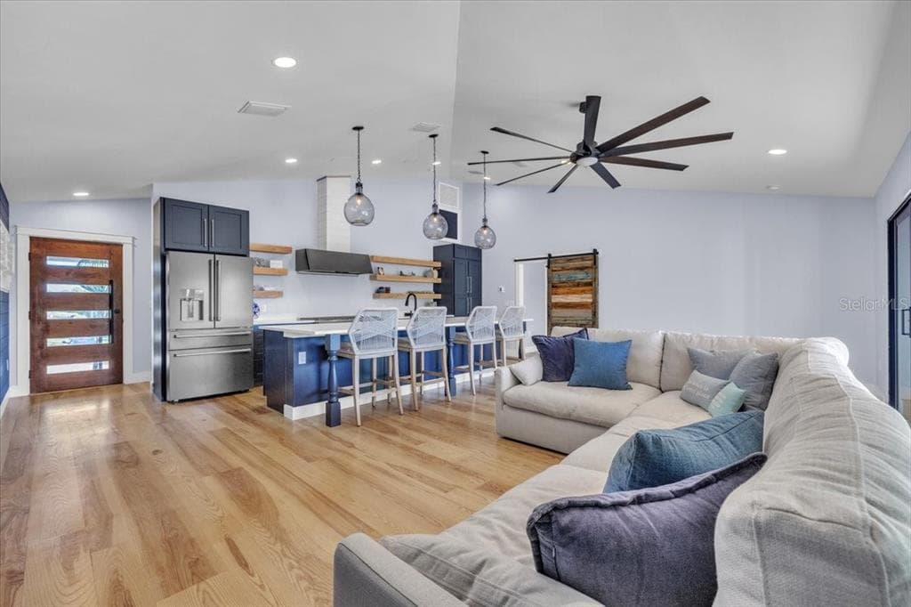 9470 COLONY DRIVE photo 9