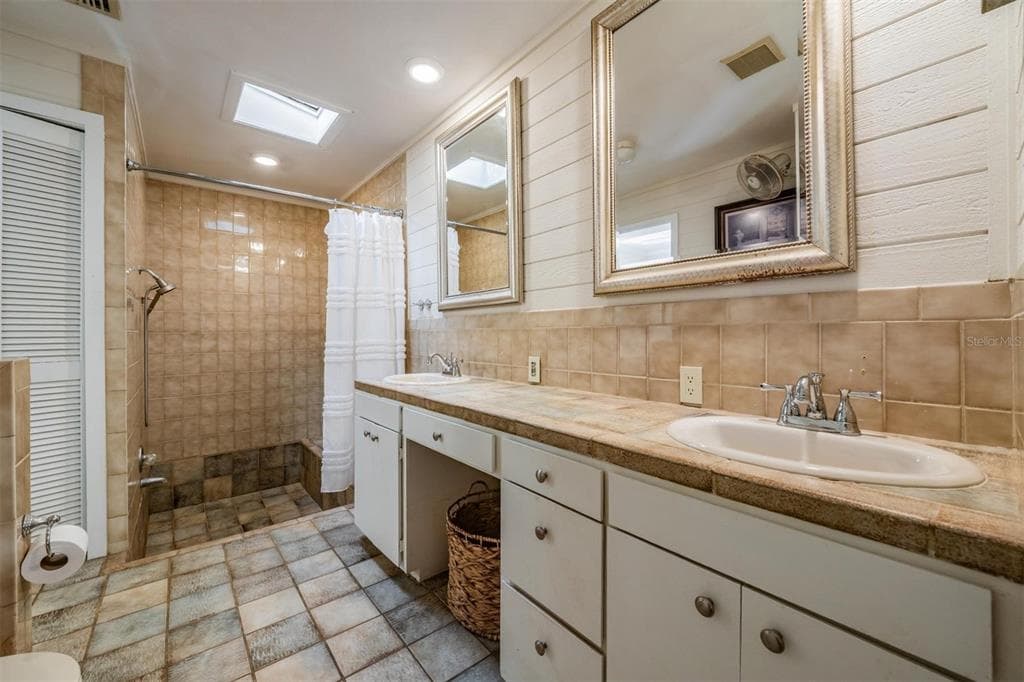 1238 S HIGHLAND PARK DRIVE photo 24