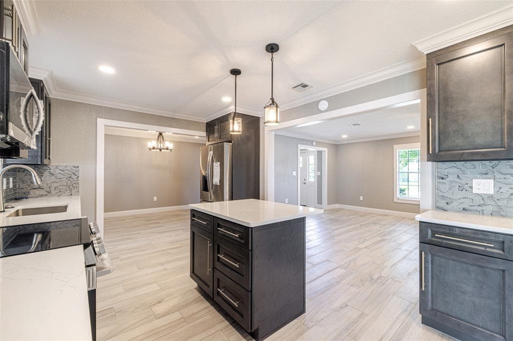 3127 SHANNON DRIVE photo 11