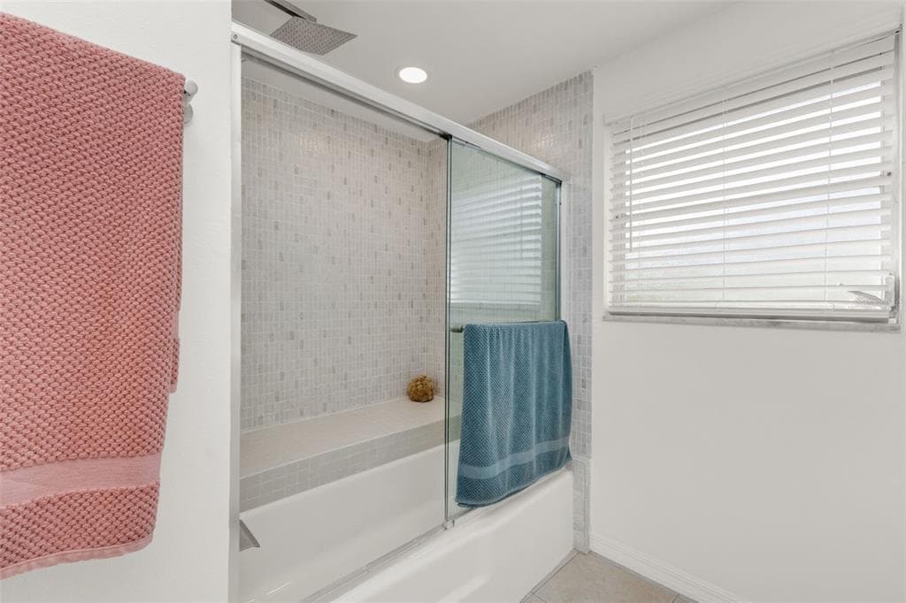 2308 HARBOUR DRIVE photo 21
